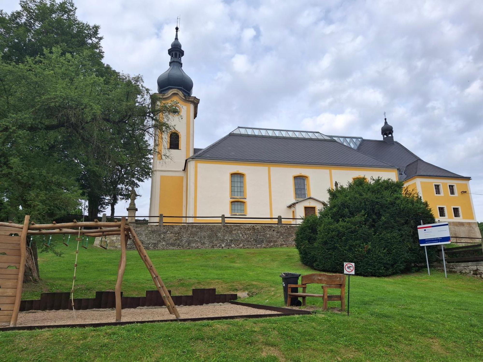 Ubytovani U Kostela Ústí nad Labem Kültér fotó